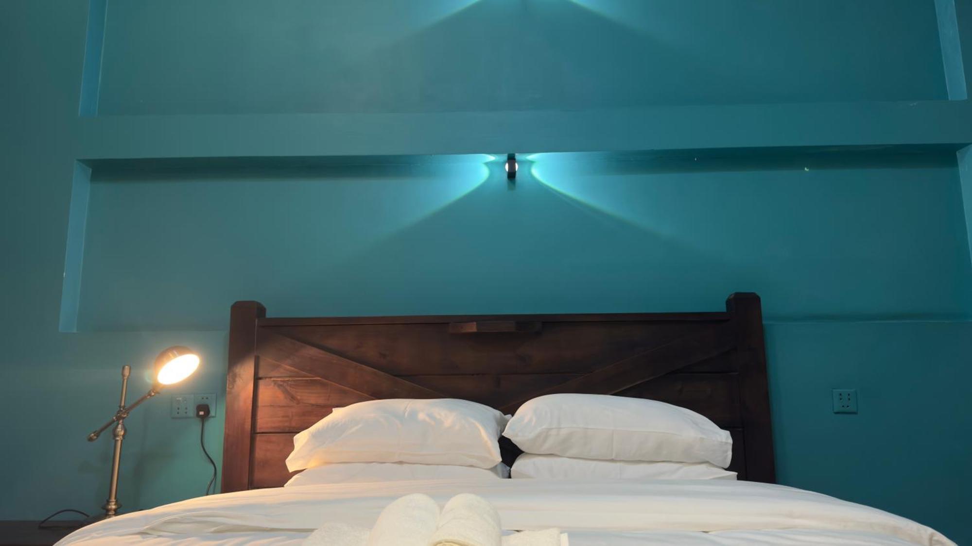 The J Break Boutique Hotel Kampot Buitenkant foto