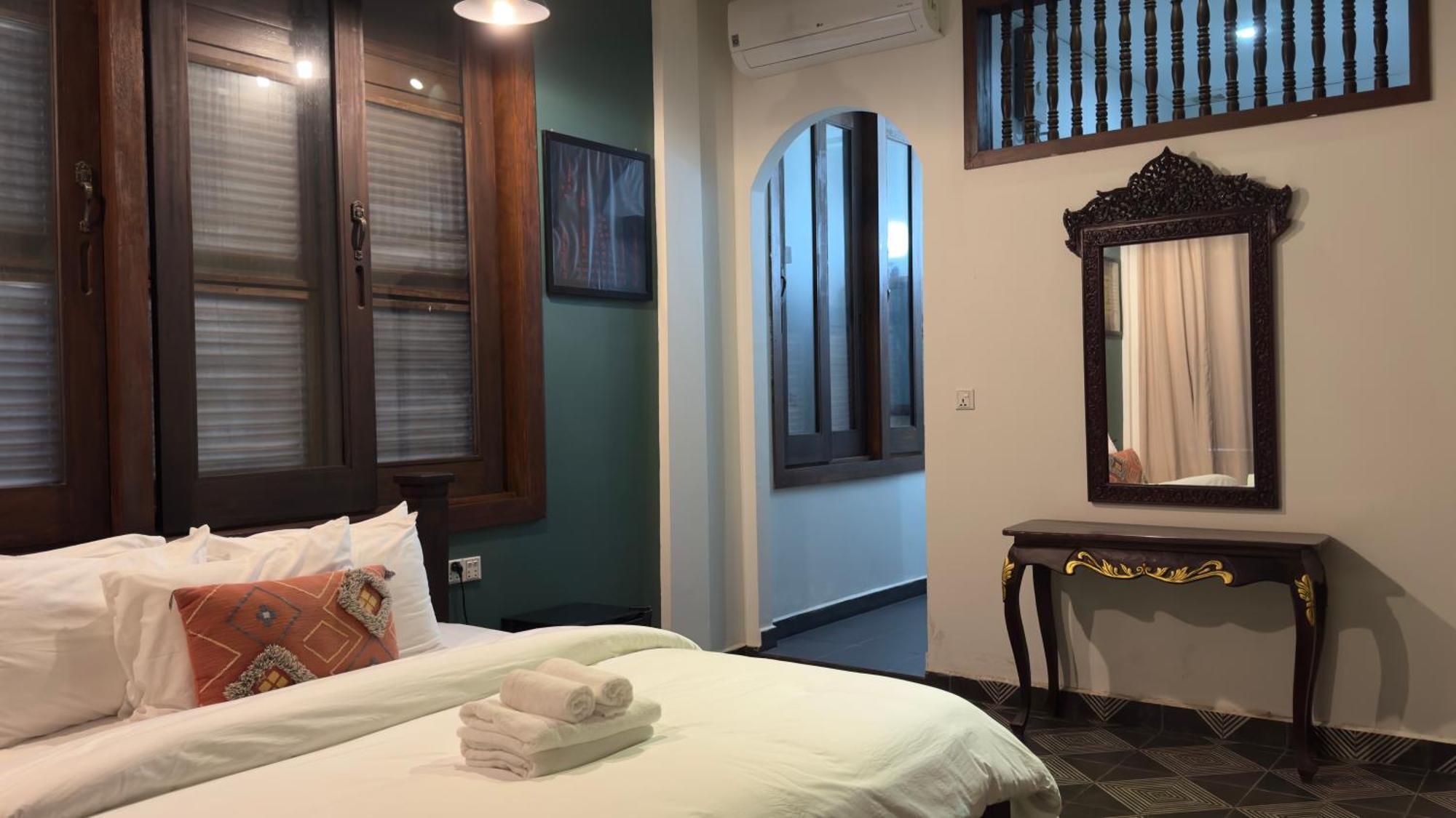 The J Break Boutique Hotel Kampot Buitenkant foto