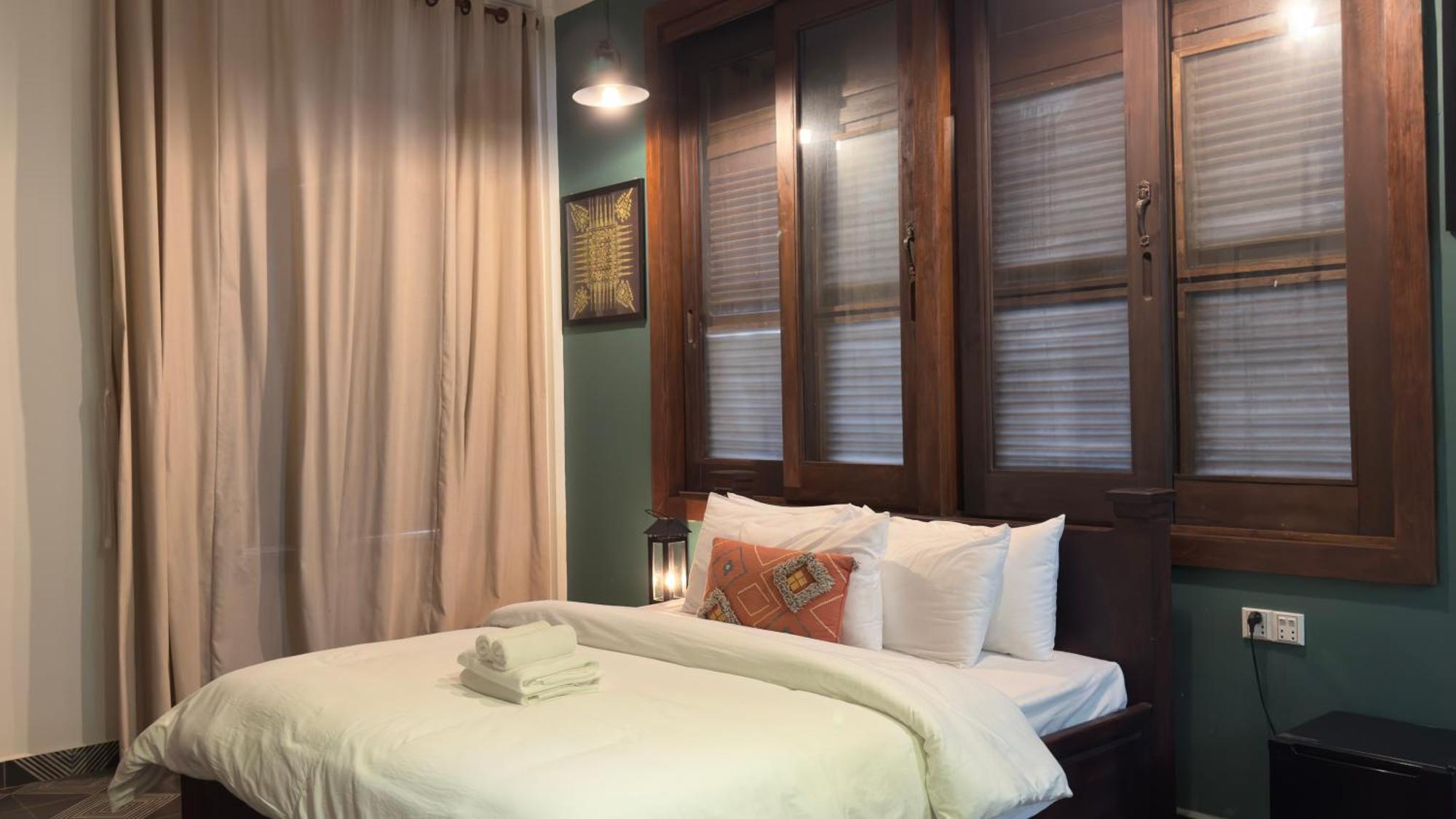 The J Break Boutique Hotel Kampot Buitenkant foto