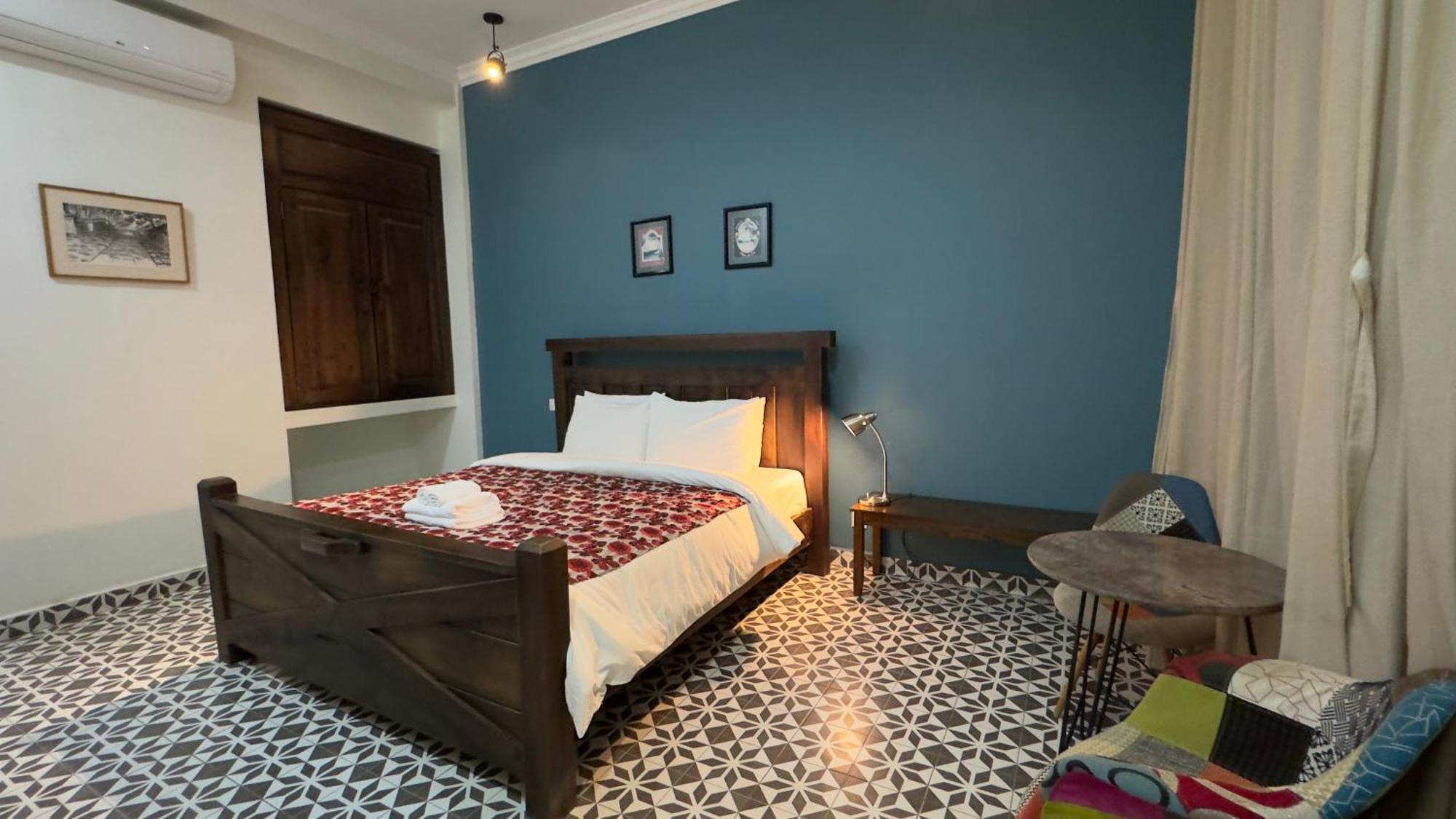 The J Break Boutique Hotel Kampot Buitenkant foto