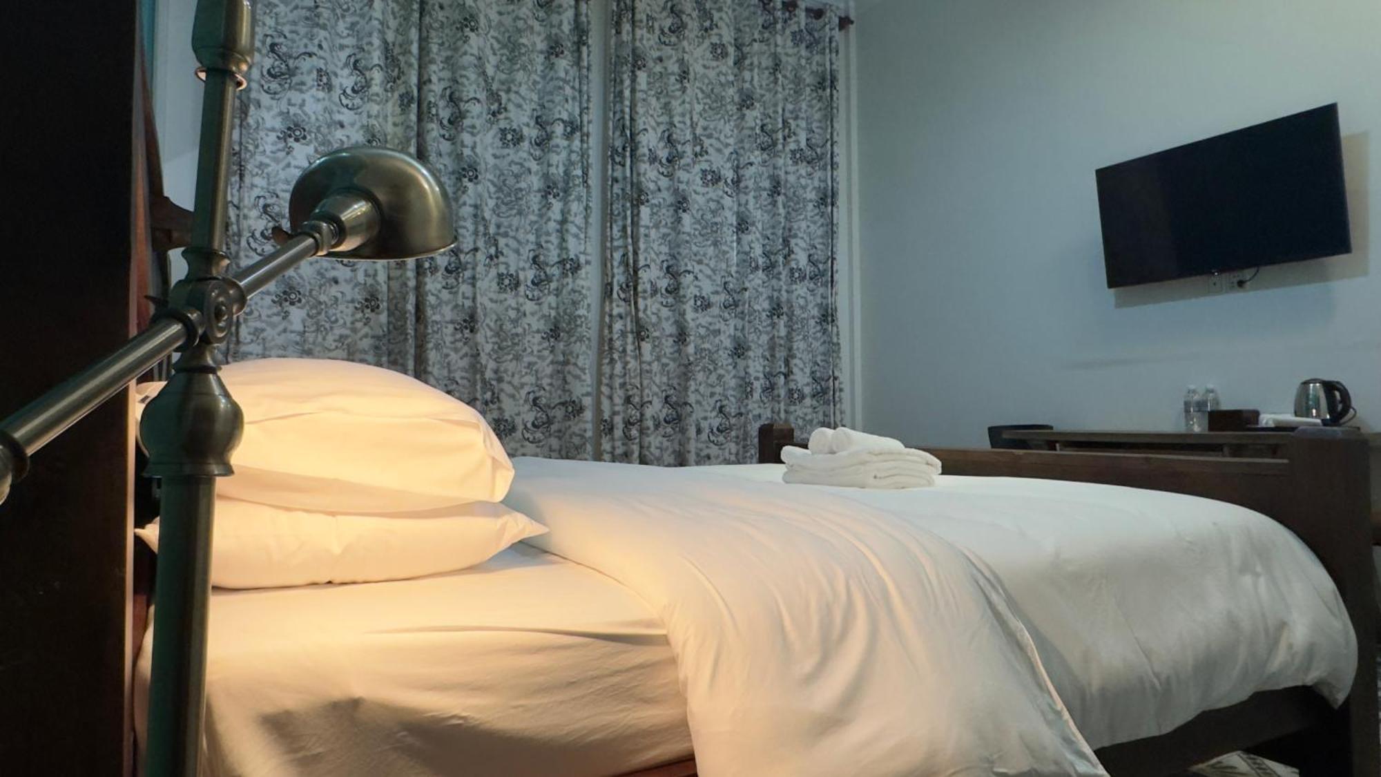 The J Break Boutique Hotel Kampot Buitenkant foto