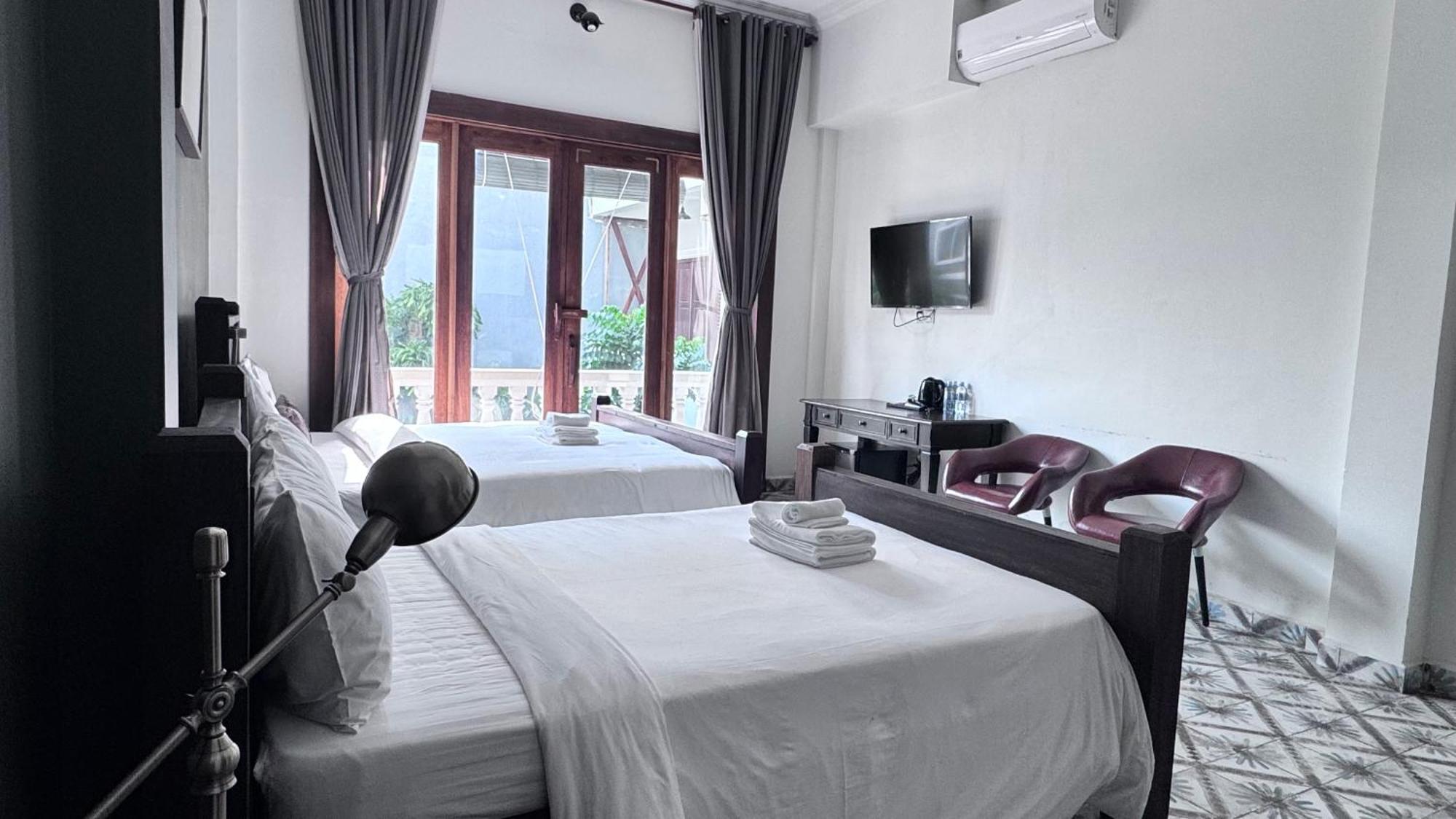 The J Break Boutique Hotel Kampot Buitenkant foto