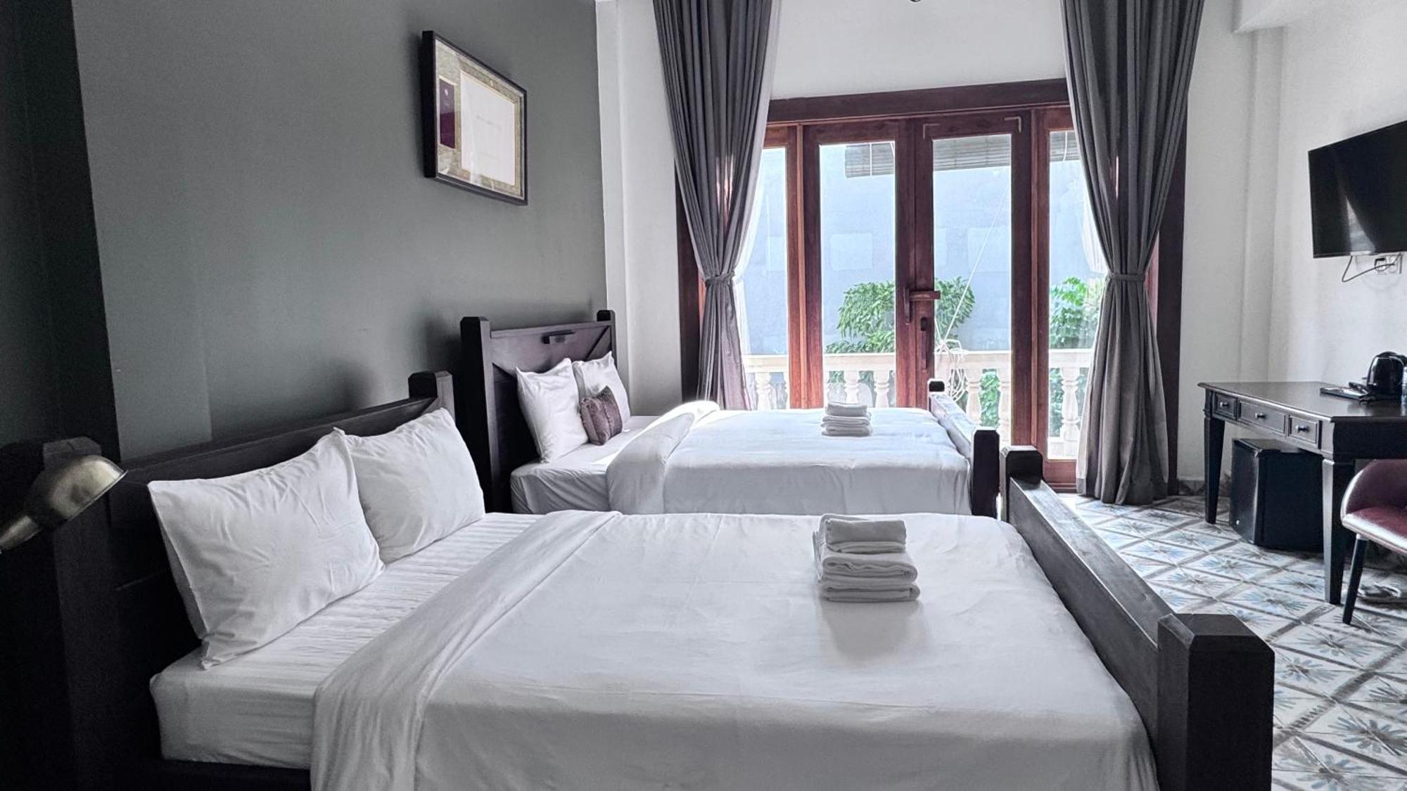The J Break Boutique Hotel Kampot Buitenkant foto