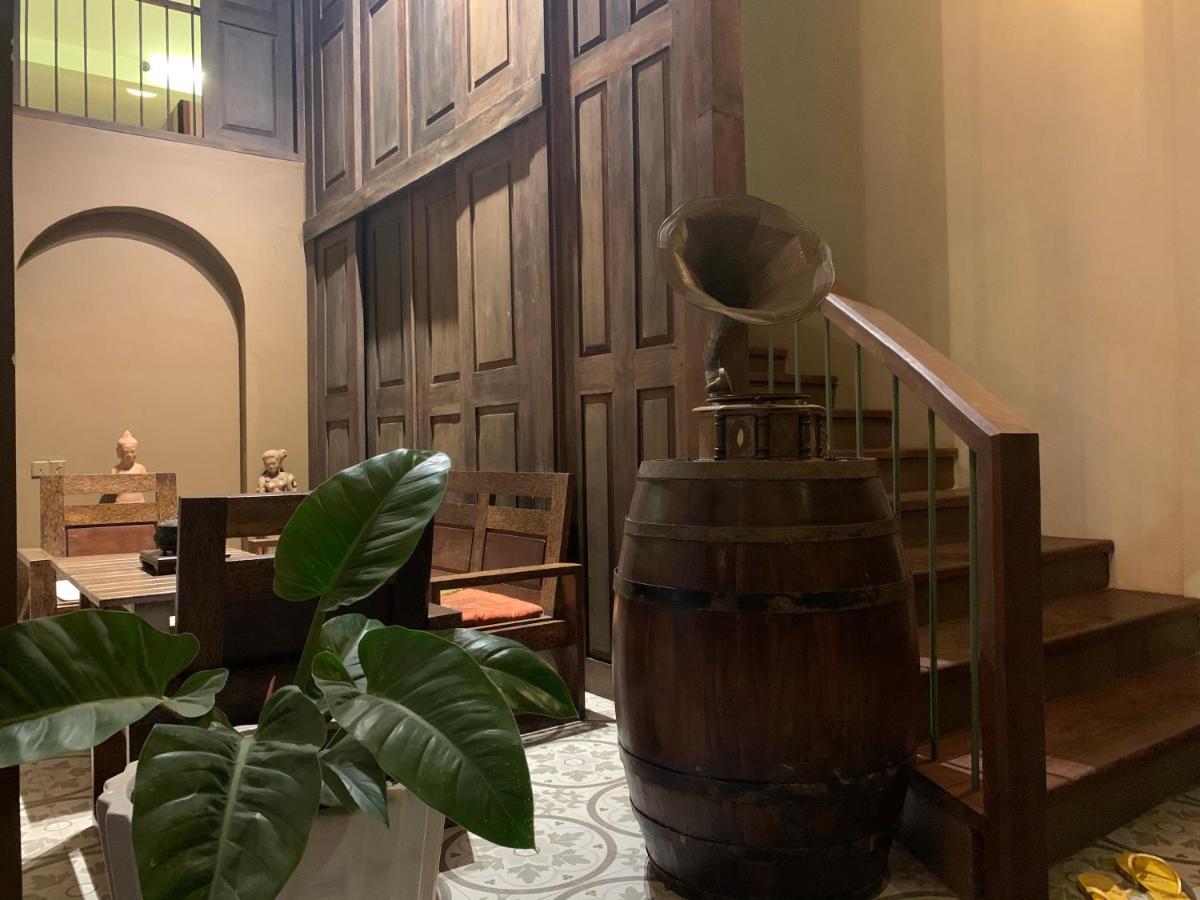 The J Break Boutique Hotel Kampot Buitenkant foto